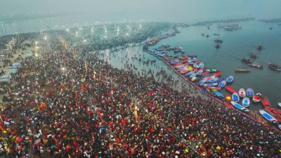  प्रयागराजमा सुरु भयो कुम्भ मेला, करिब ५० लाख भक्तजनले गरे पवित्र स्नान [तस्बिरसहित] 